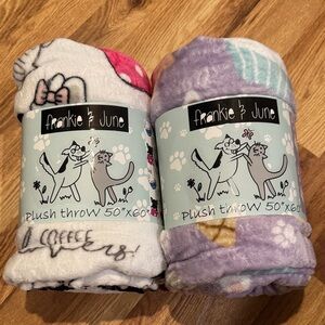 Kids Plush Throw Blanket Set - White and Purple